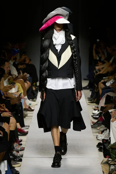 Look 31